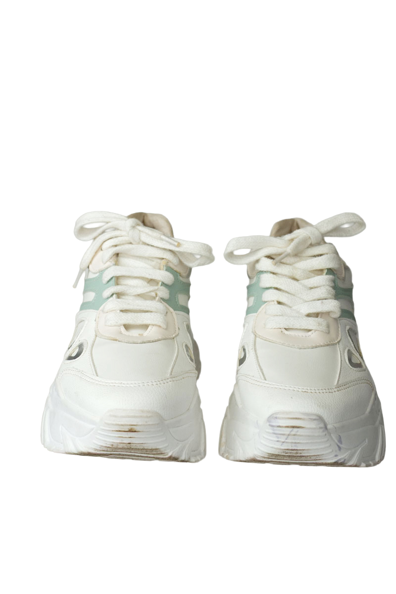 Zapatos color Blanco - Closeando
