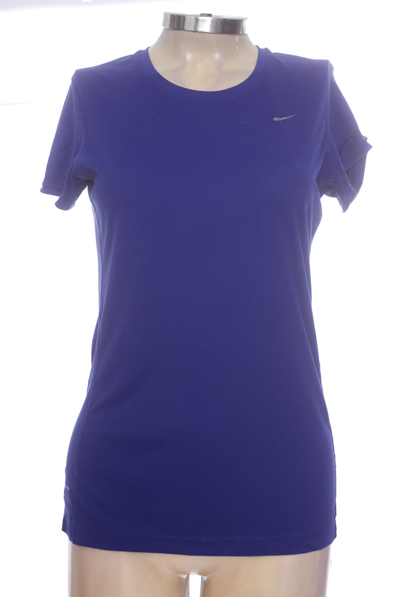 Ropa Deportiva / Salida de Baño color Azul - Nike