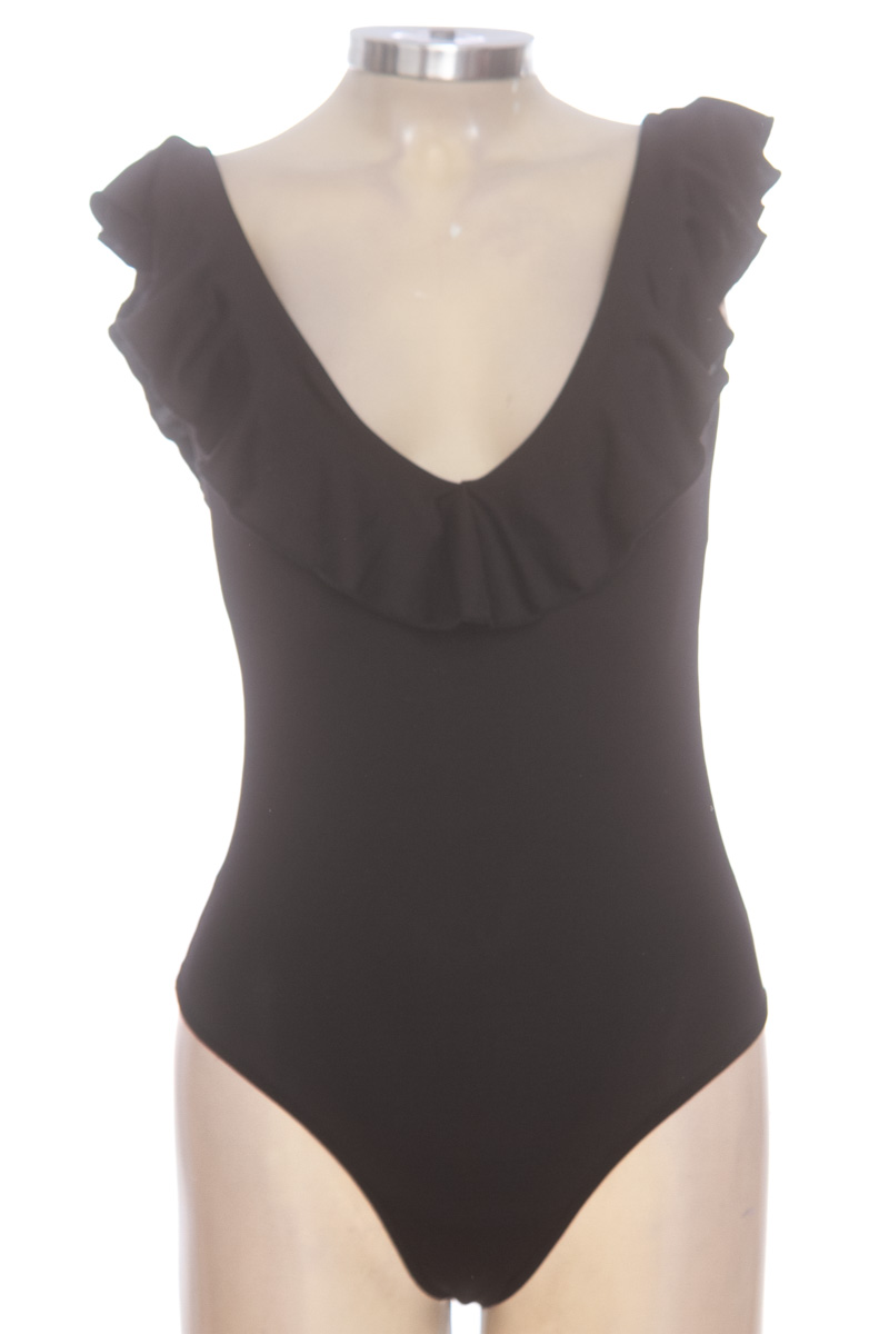 Top / Camiseta color Negro - Pacífika