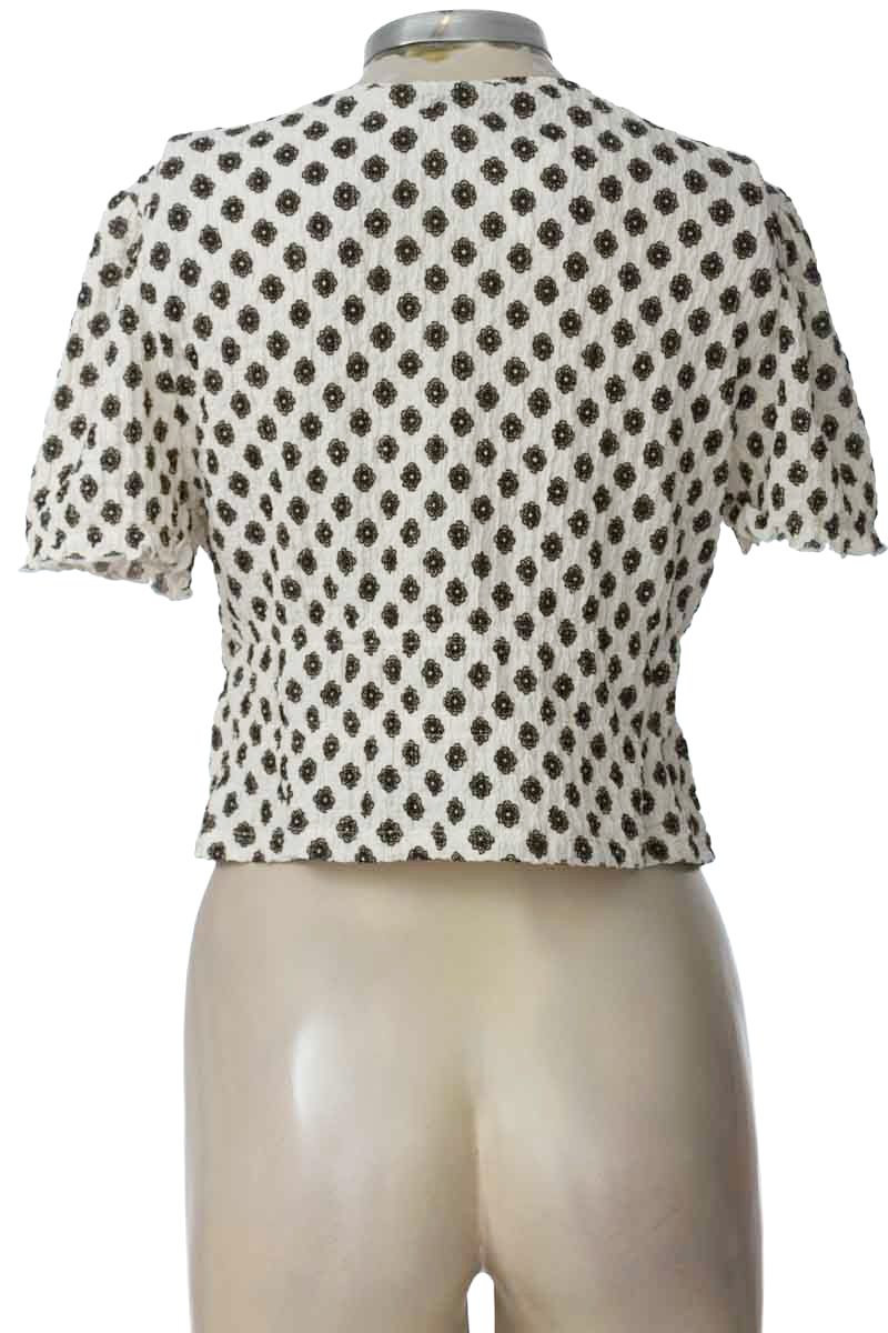 Top / Camiseta color Blanco - Divided by H&M