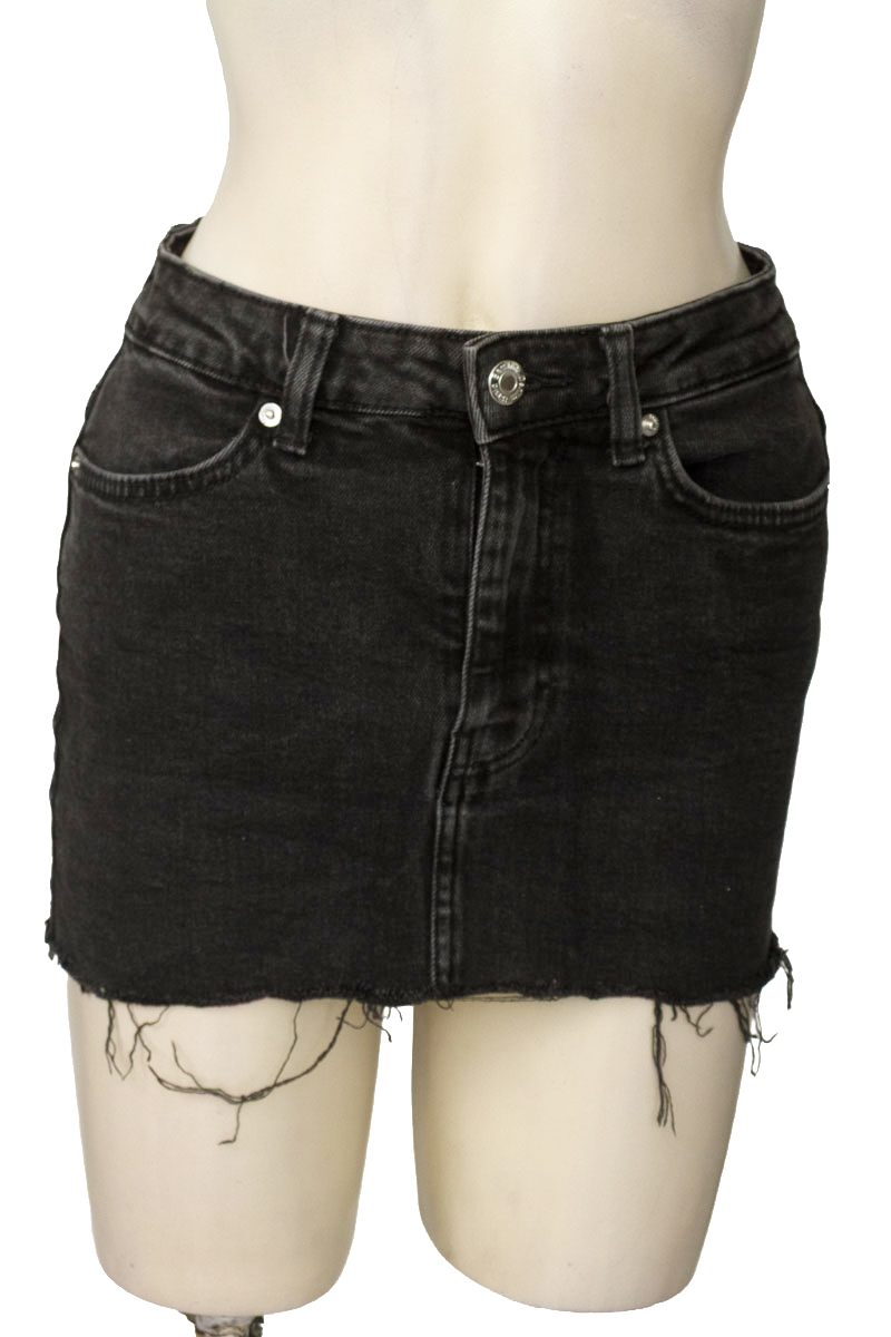 Falda color Negro - Bershka