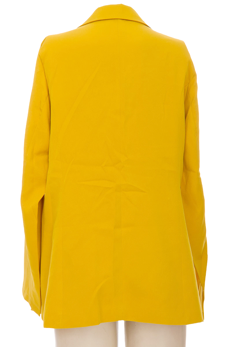 Chaqueta / Abrigo color Mostaza - Closeando