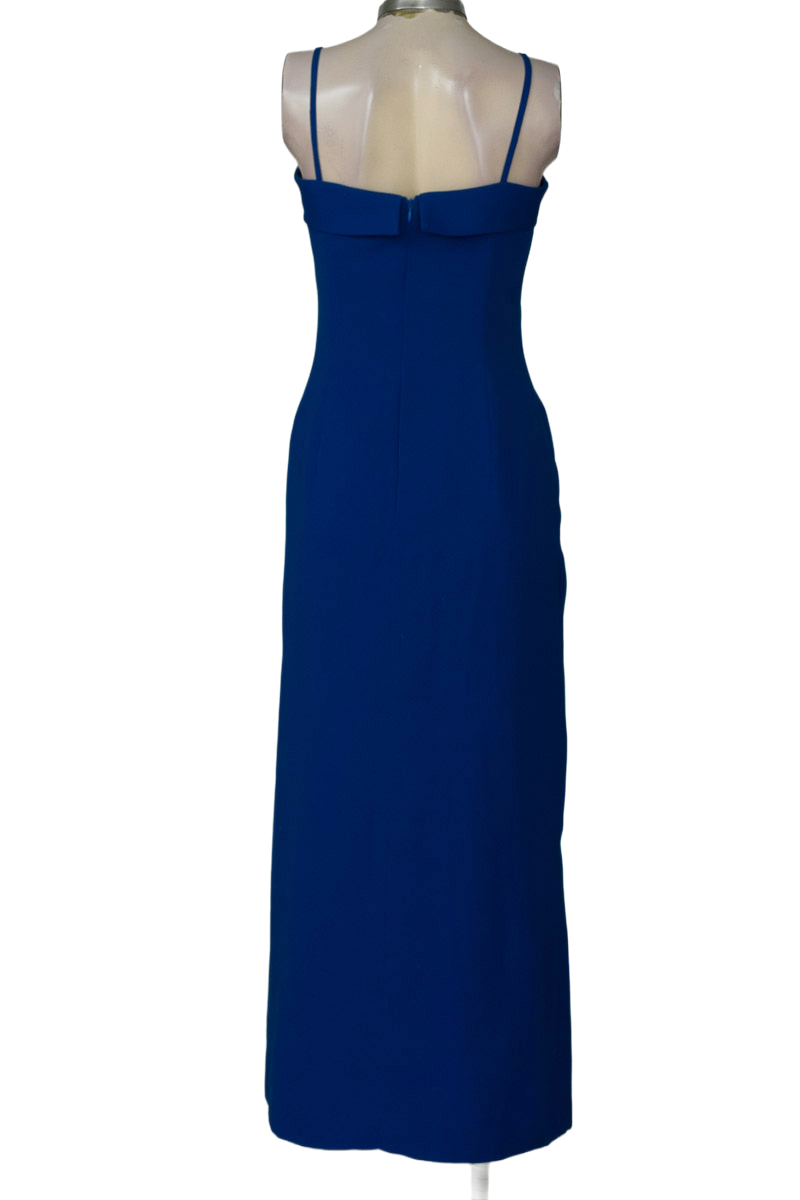 Vestido / Enterizo color Azul - Closeando
