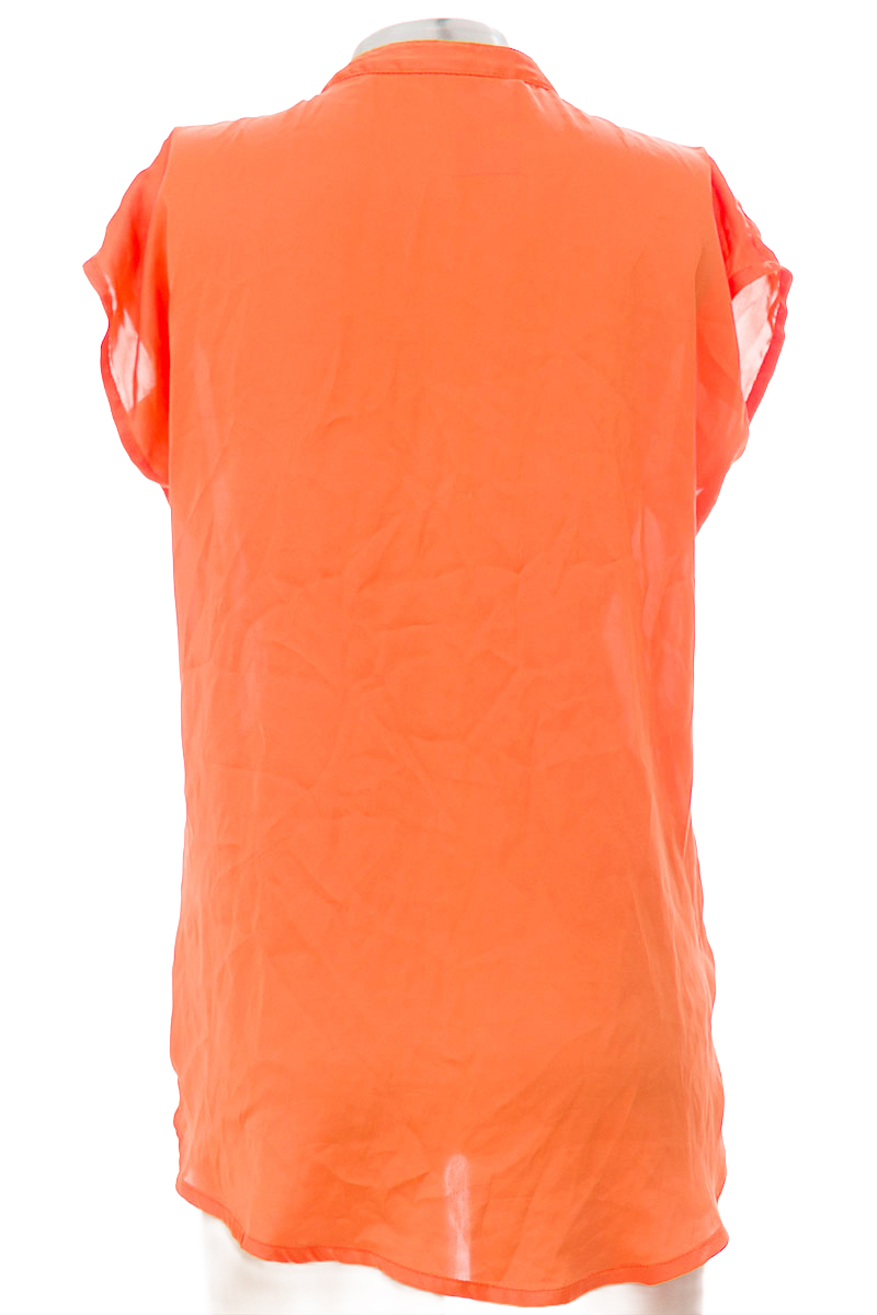 Blusa color Naranja - Closeando