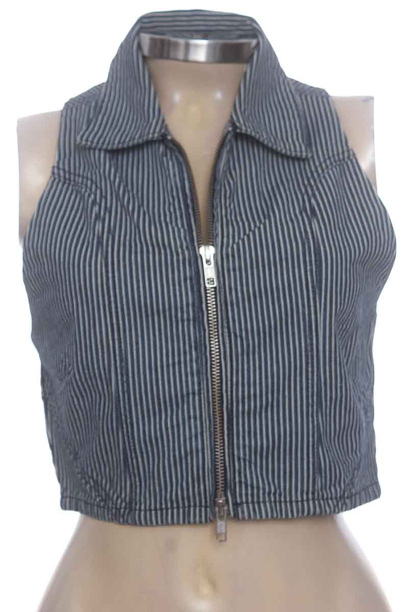 Chaqueta / Abrigo color Azul - Beyond Her