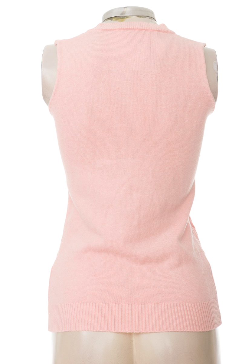 Sweater color Rosado - Closeando