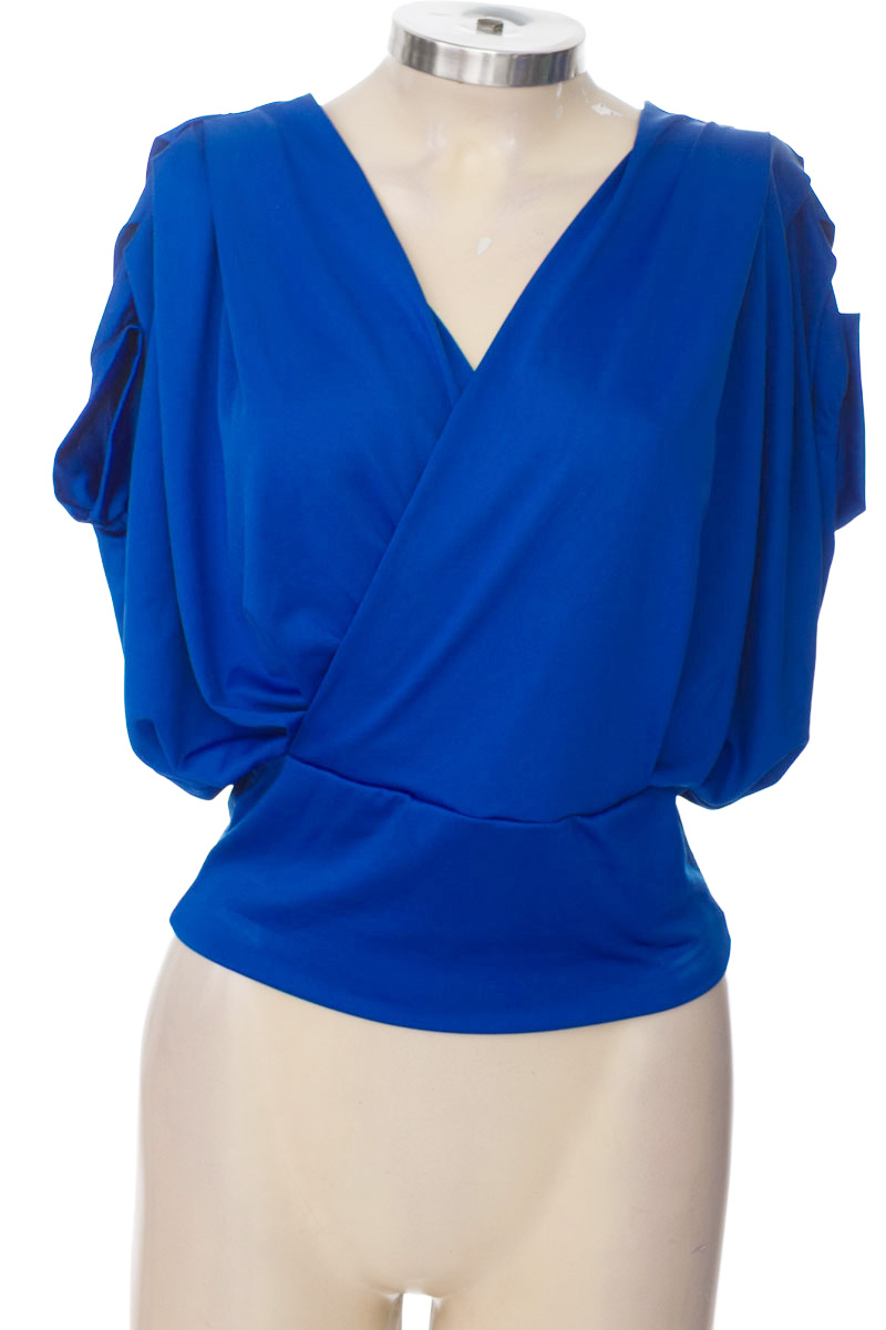 Blusa color Azul - Closeando