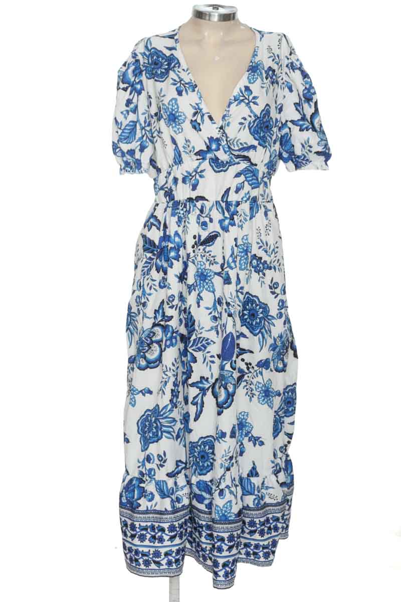 Vestido / Enterizo color Estampado - Closeando