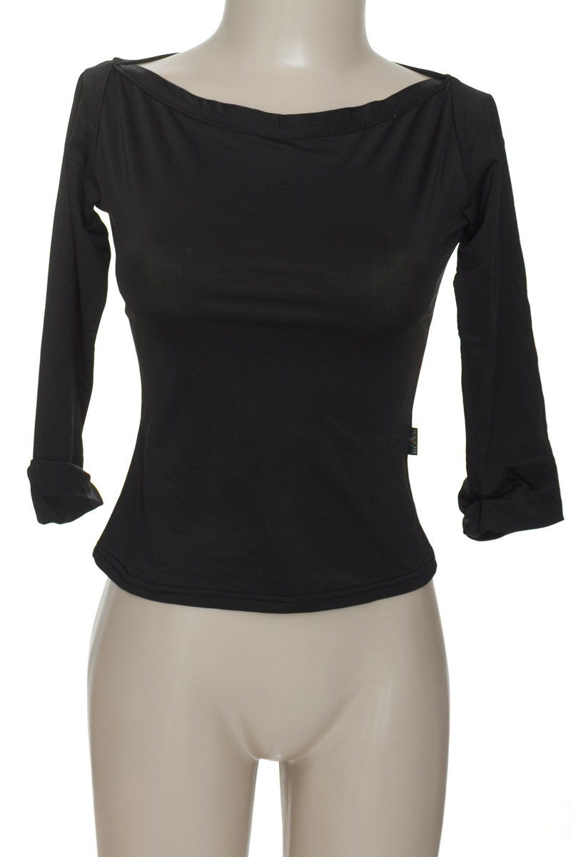 Top / Camiseta color Negro - Black