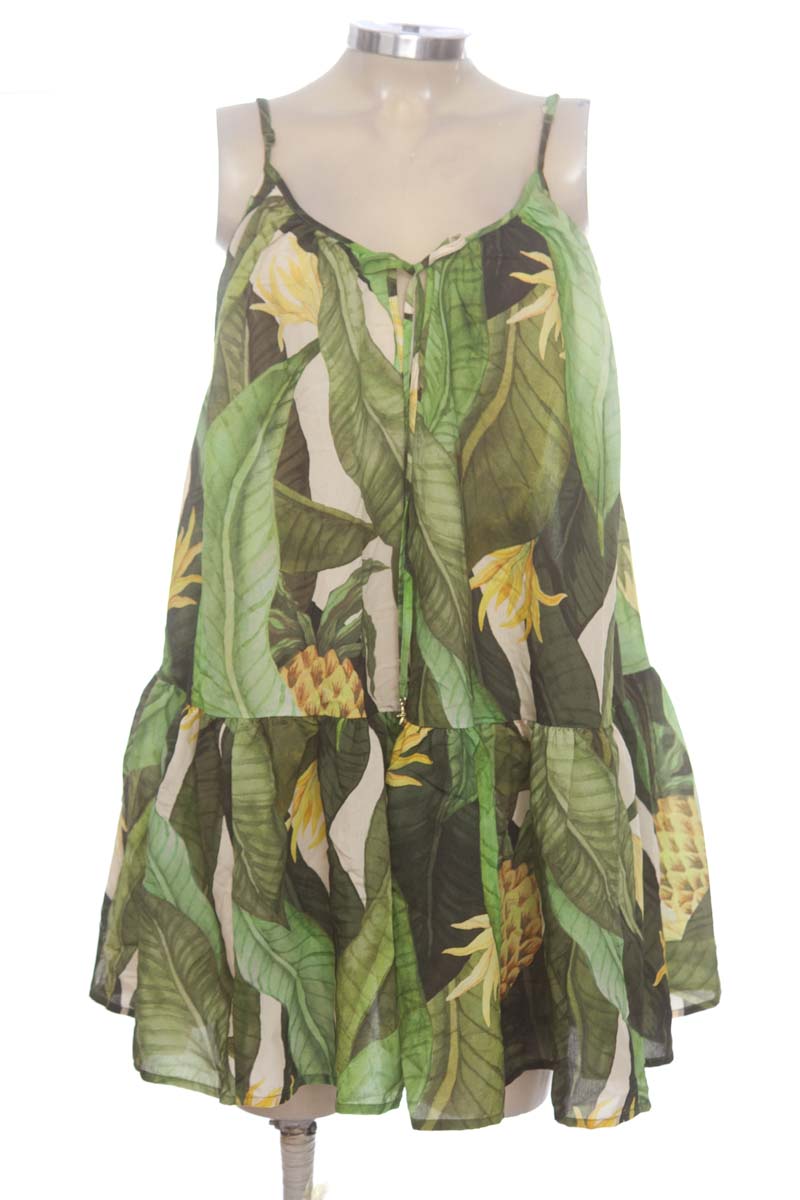 Vestido / Enterizo color Verde - H&M
