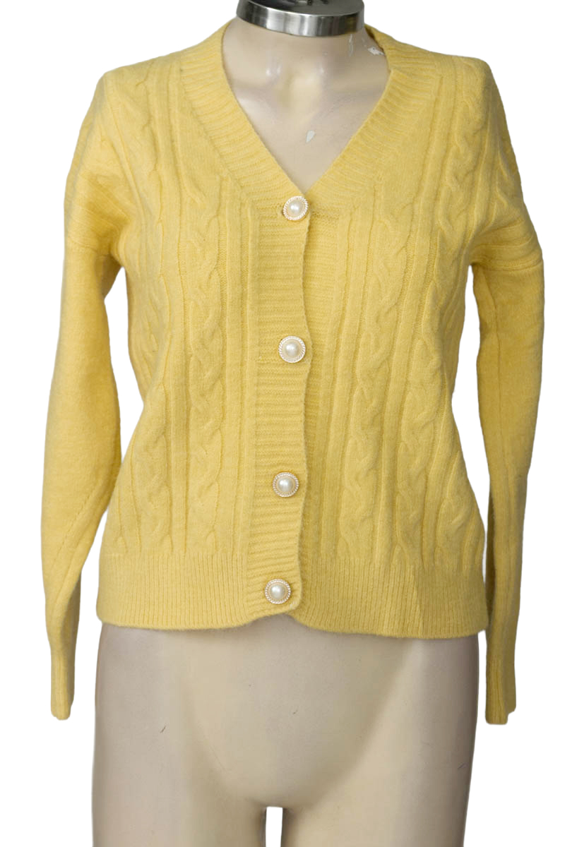 Sweater color Mostaza - Closeando