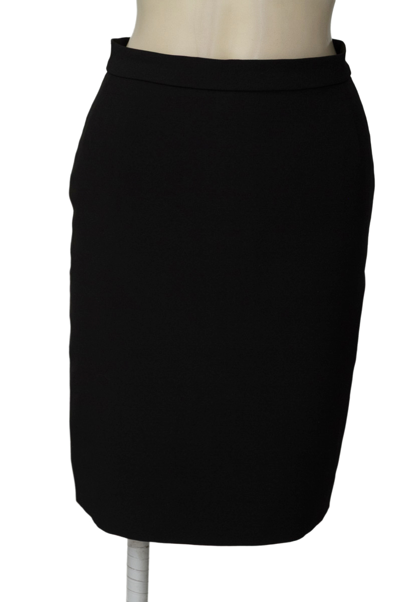 Falda color Negro - Closeando