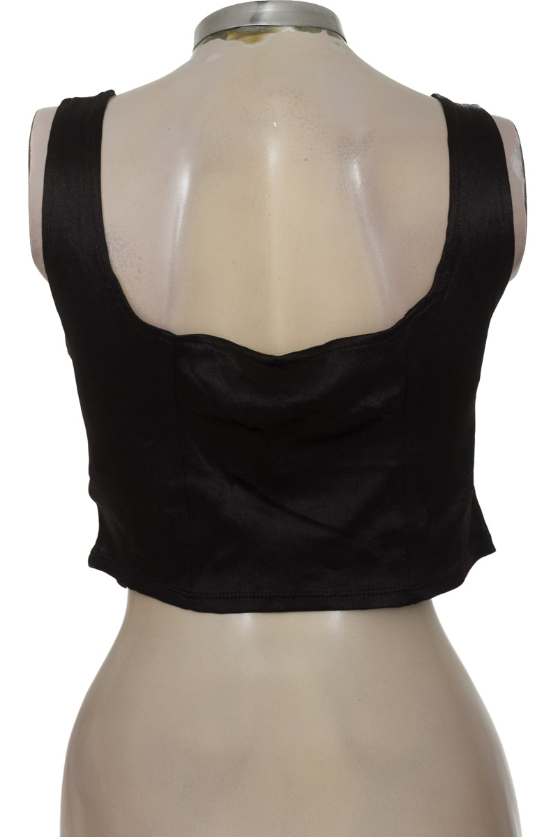 Top / Camiseta color Negro - Divided by H&M