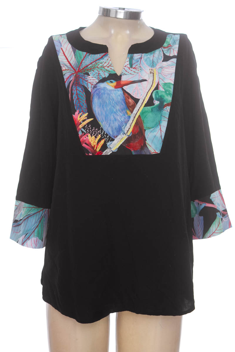 Blusa color Negro - Andrea Hoyos