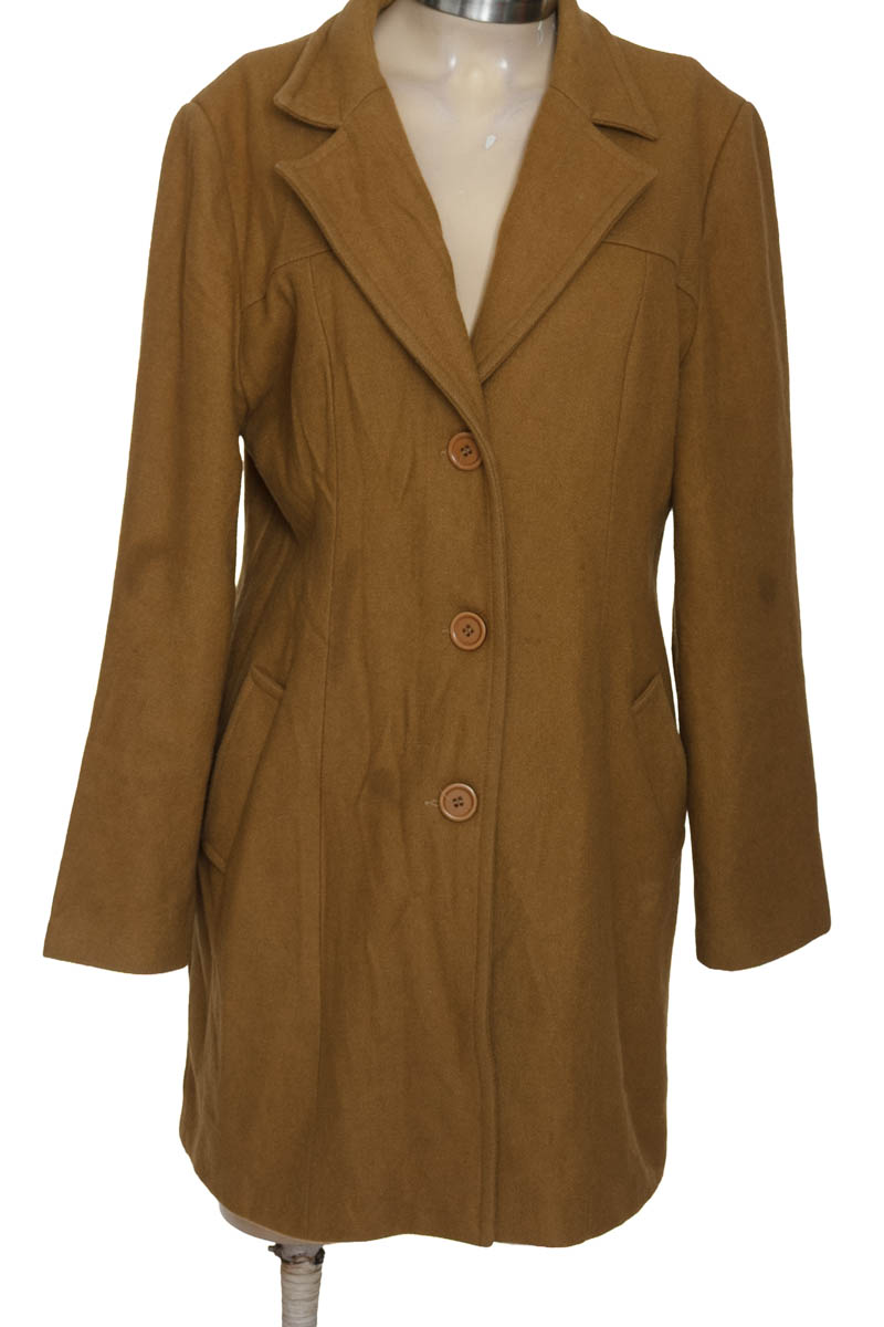 Chaqueta / Abrigo color Beige - Closeando