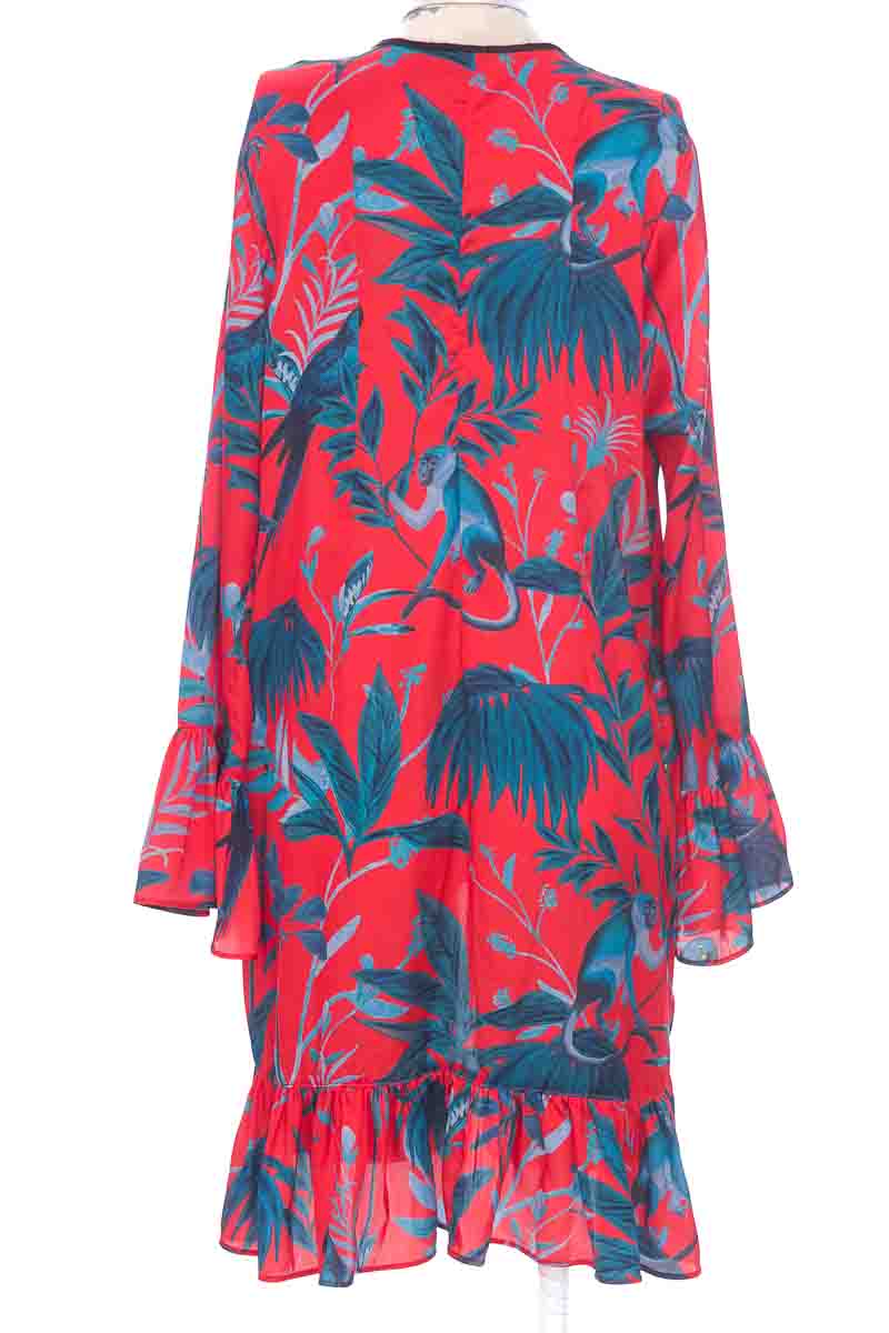 Blusa color Rojo - Lobo.Rosa talla Única de Segunda Mano | Closeando