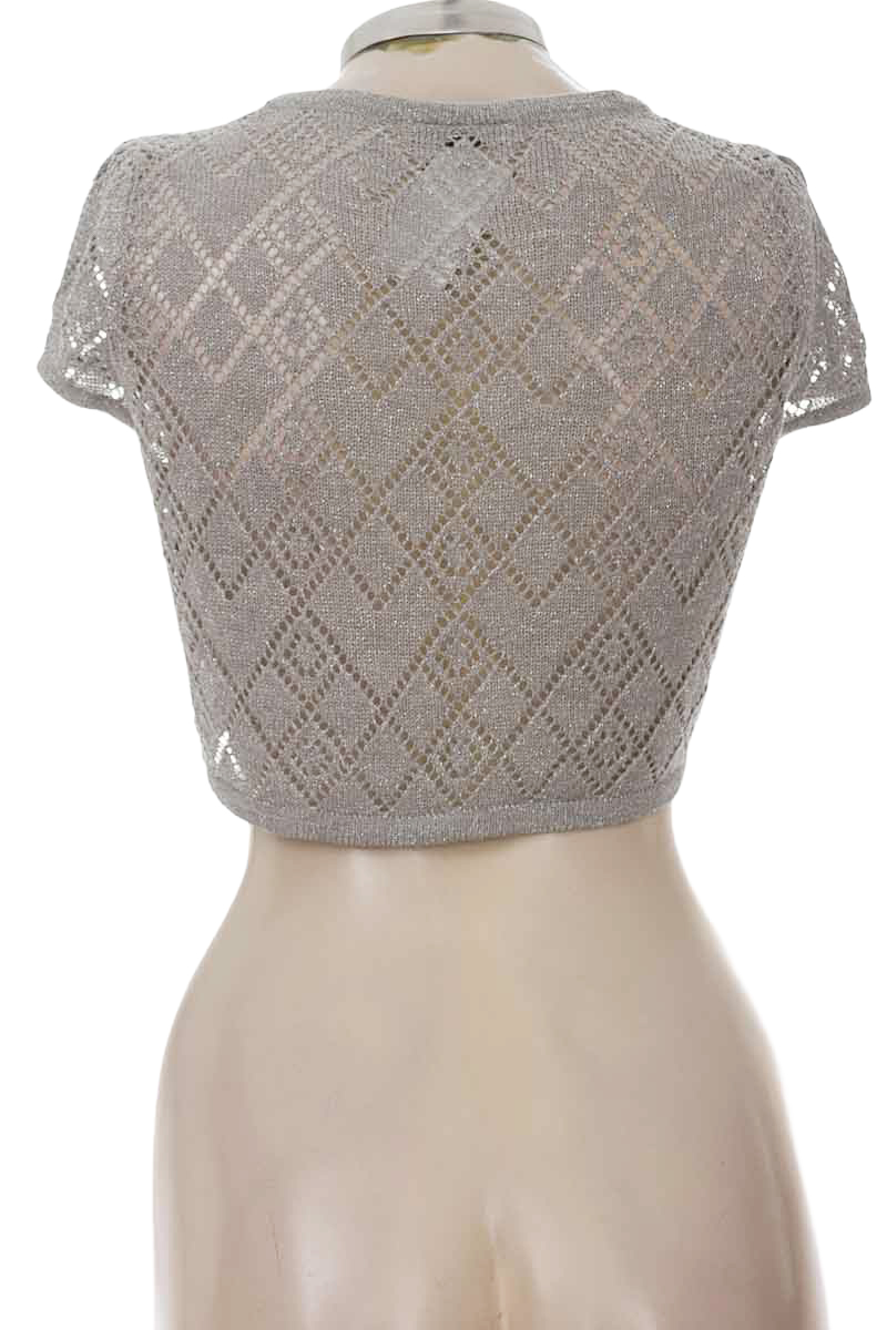 Top / Camiseta color Gris - Studio F
