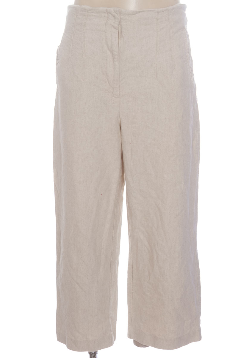 Pantalones color Beige - Zara