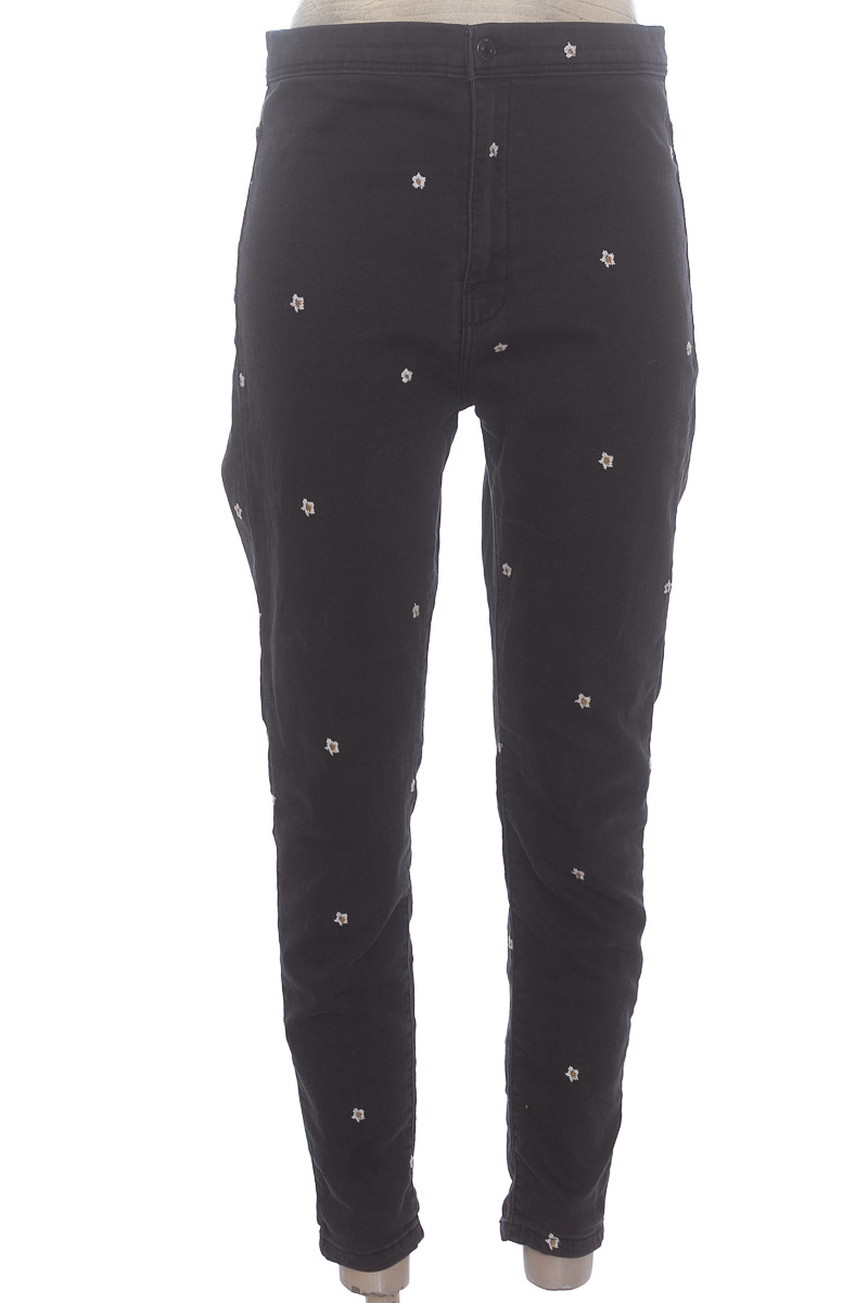 Pantalones color Negro - Bershka