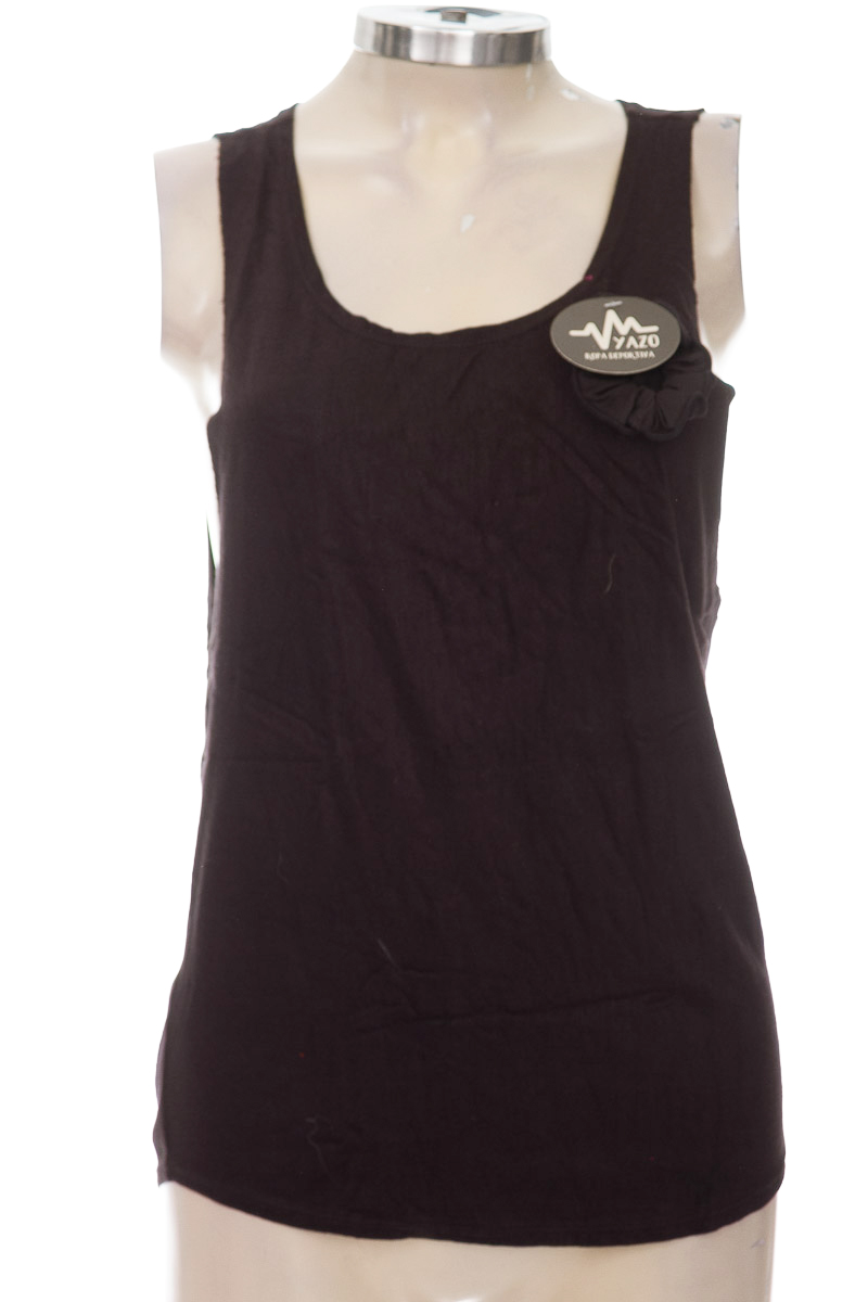 Ropa Deportiva / Salida de Baño color Negro - Yazo