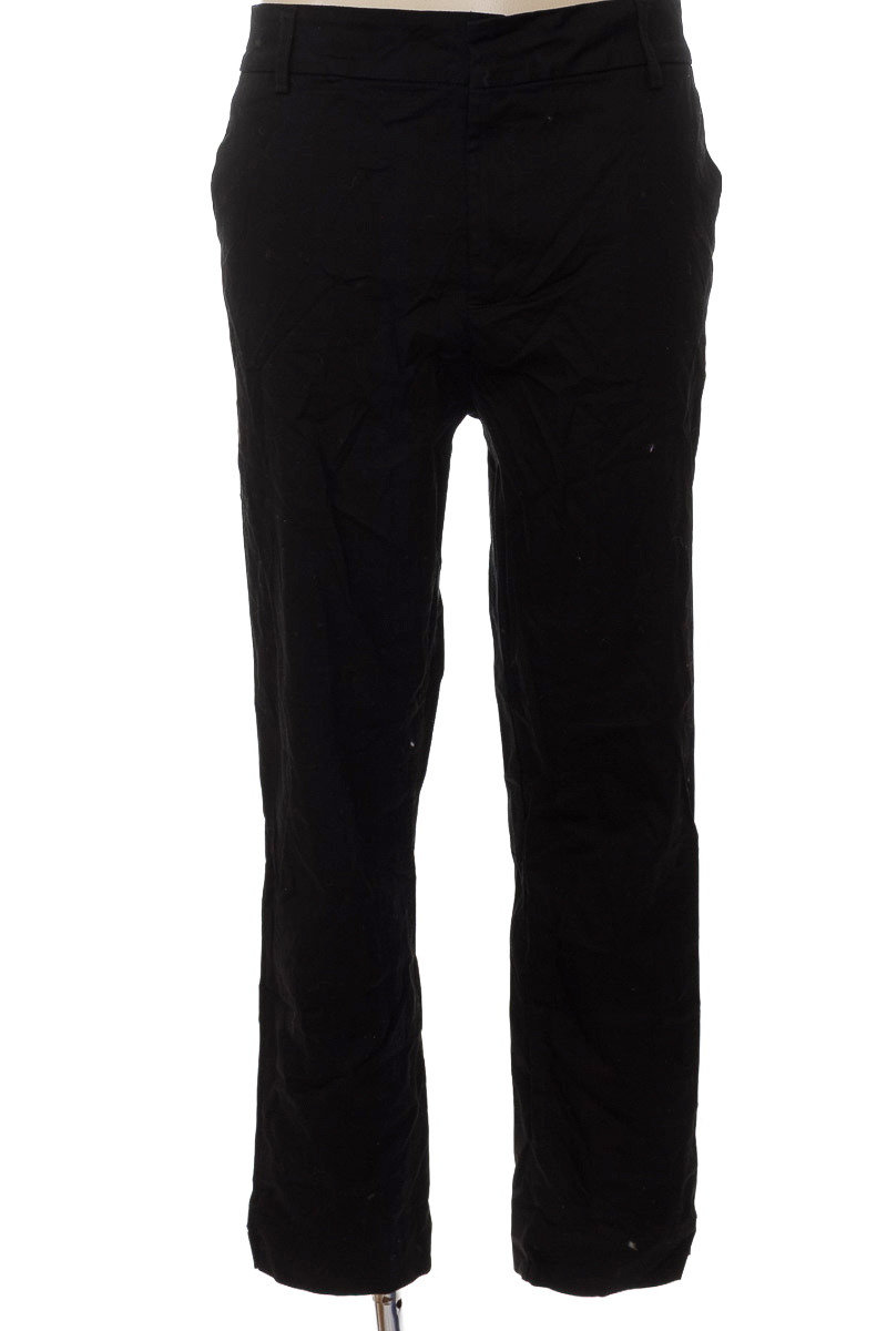Pantalones color Negro - Arkitect