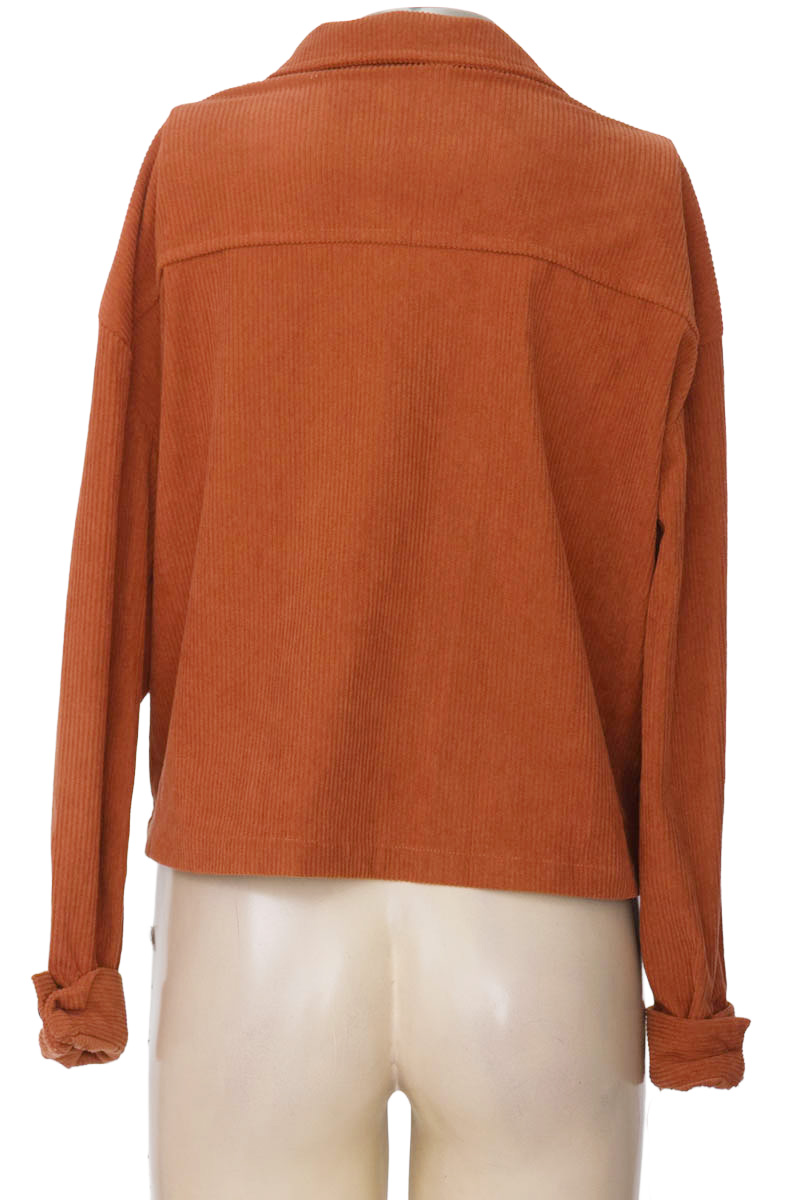 Chaqueta / Abrigo color Café - Closeando