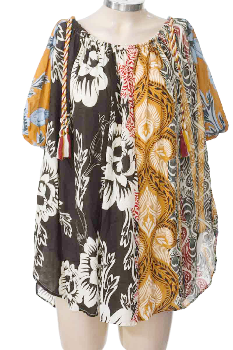 Ropa Deportiva / Salida de Baño color Estampado - Agua Bendita