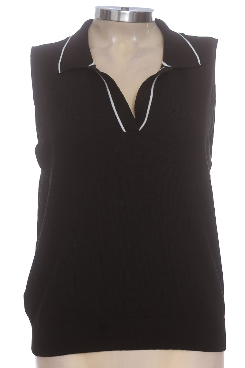Top / Camiseta color Negro - MNG