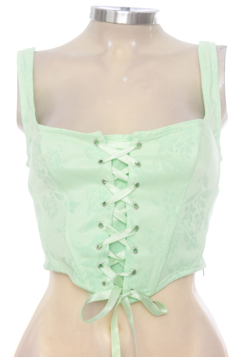 Top / Camiseta color Verde - Stradivarius