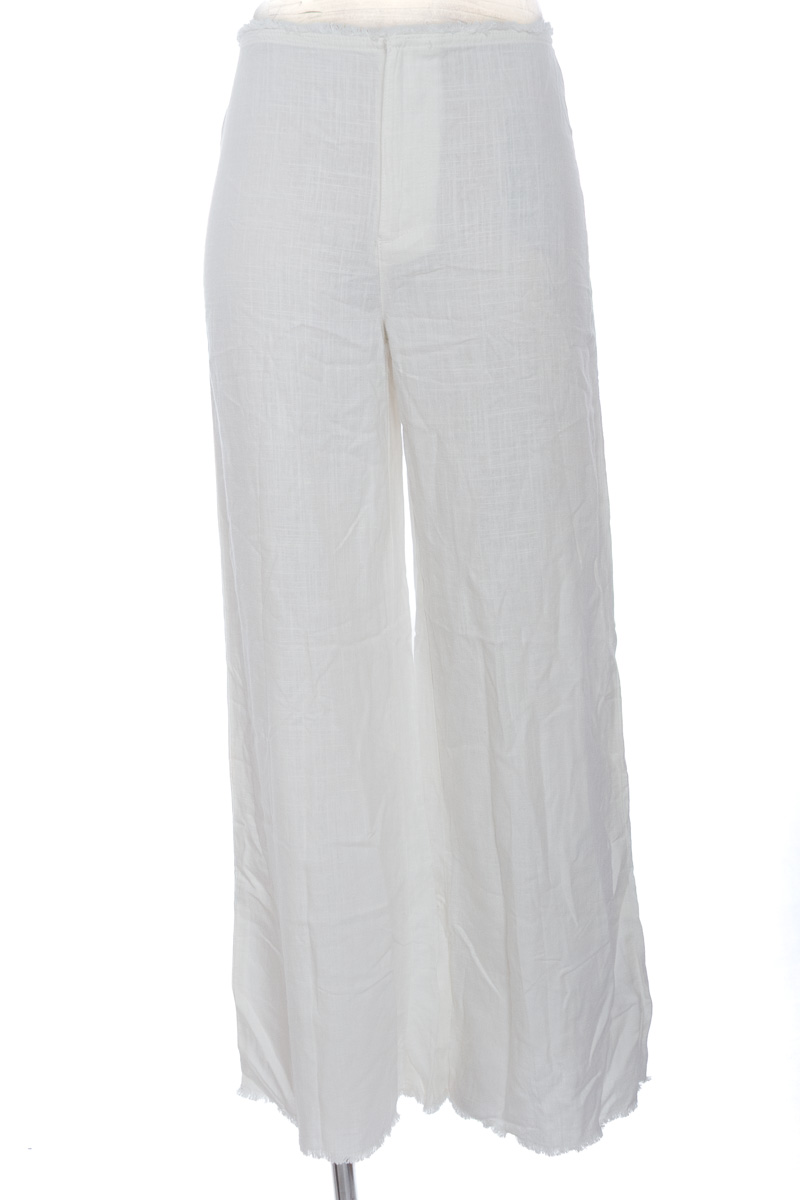 Pantalones color Blanco - Divided by H&M