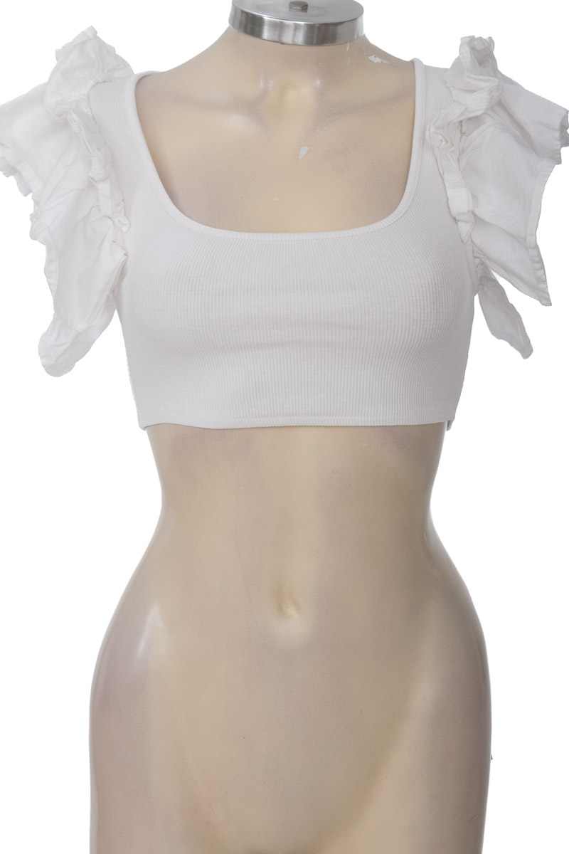 Top / Camiseta color Blanco - Zara