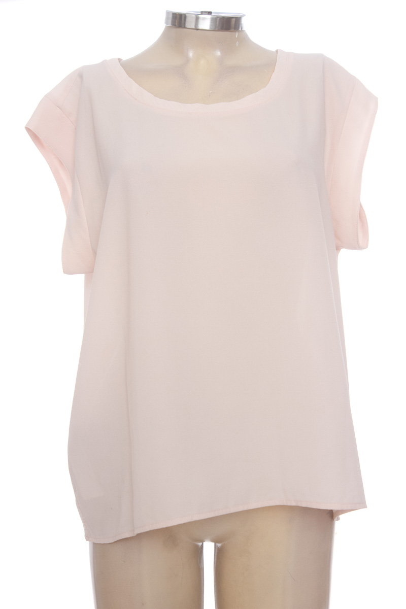 Top / Camiseta color Rosado - MNG