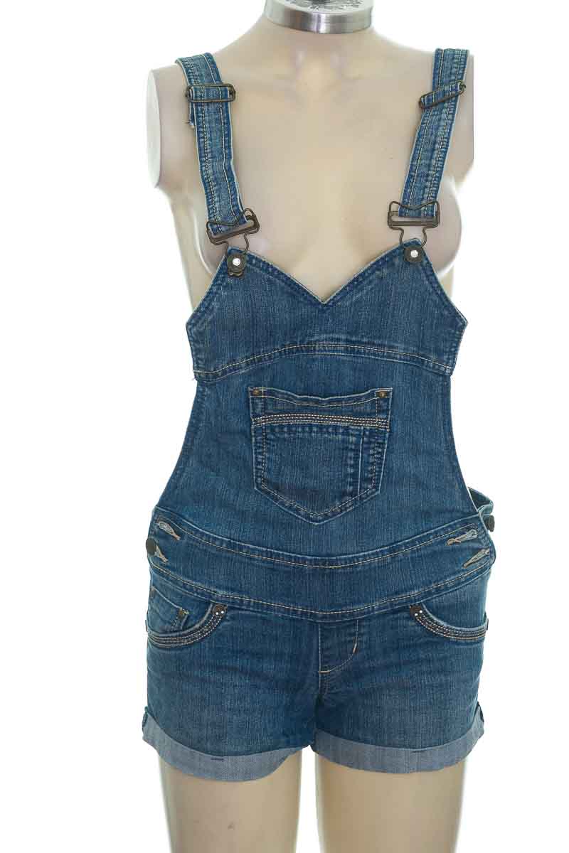Nissi Jeans Ropa de Mujer Hasta 90% Más Económica | Closeando ®