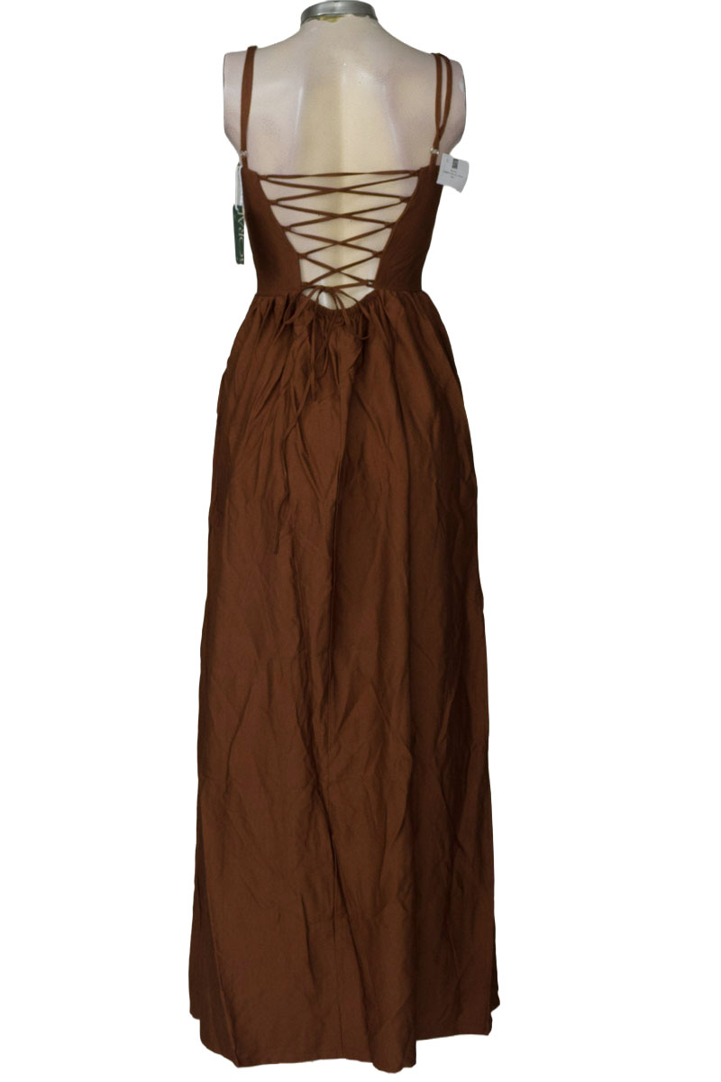 Vestido / Enterizo color Café - Boral