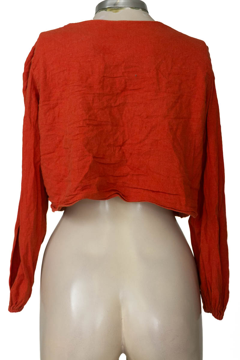 Blusa color Naranja - Closeando