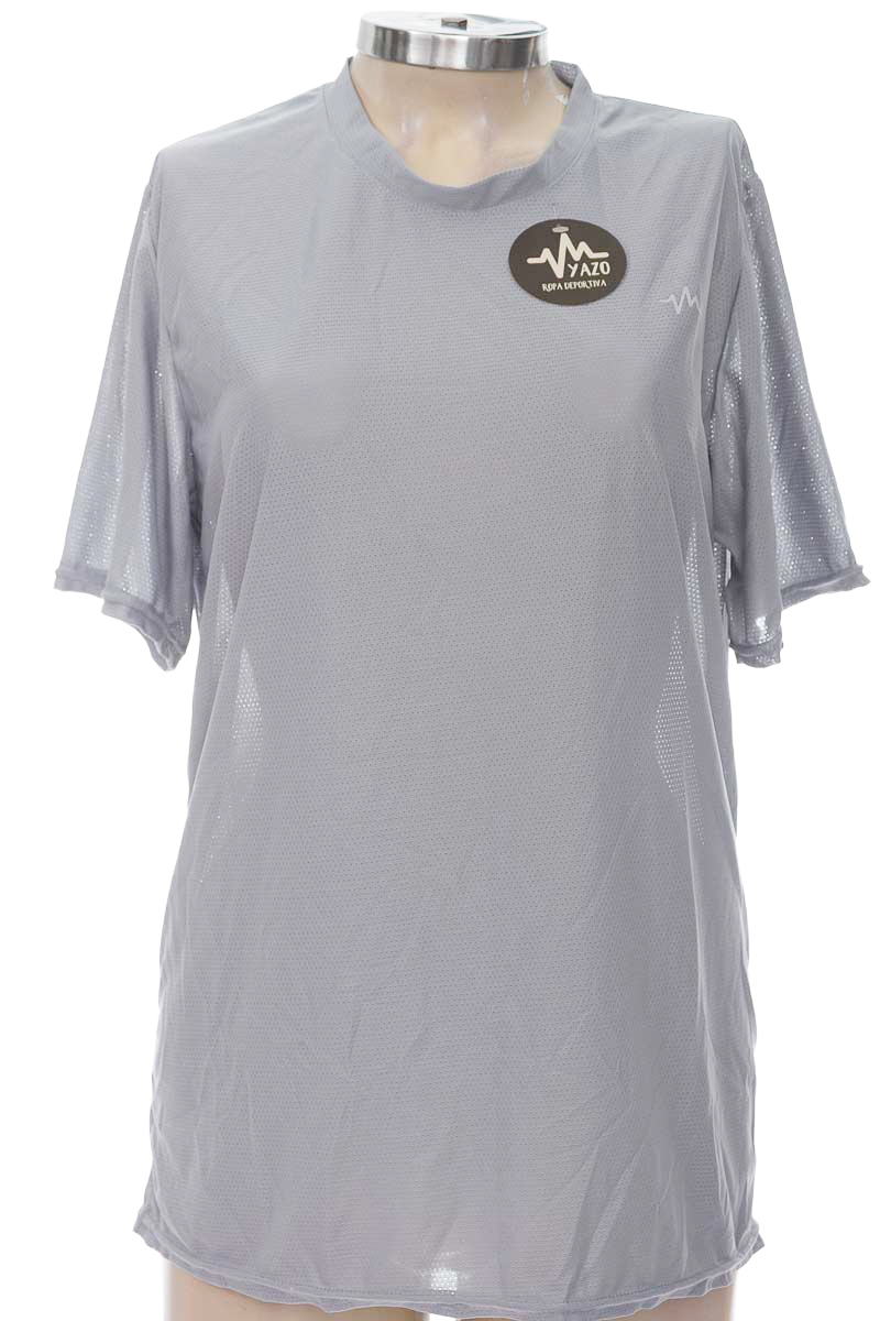 Ropa Deportiva / Salida de Baño color Gris - Yazo