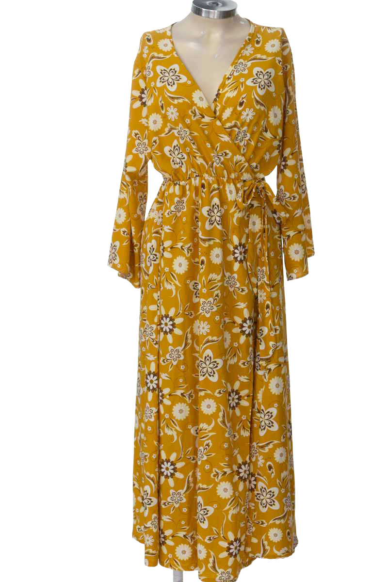 Vestido / Enterizo color Mostaza - LIzzy curvy