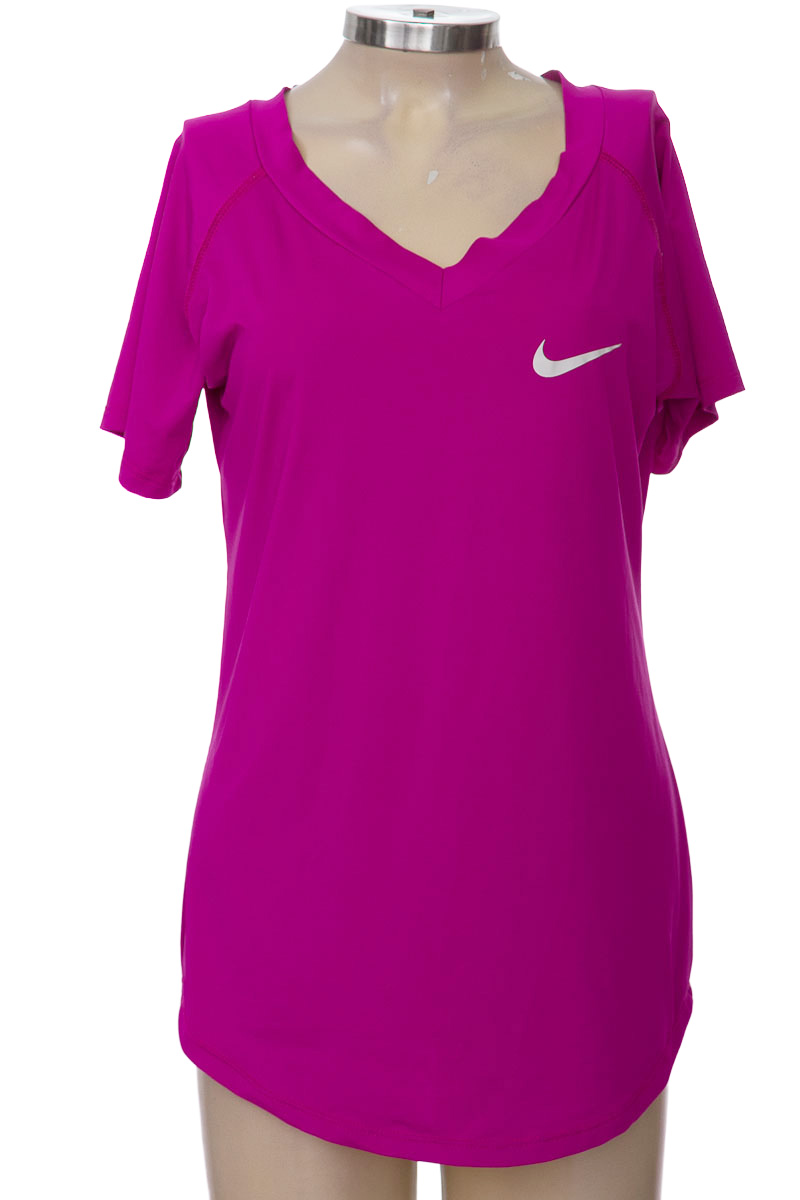 Ropa Deportiva / Salida de Baño color Morado - Closeando