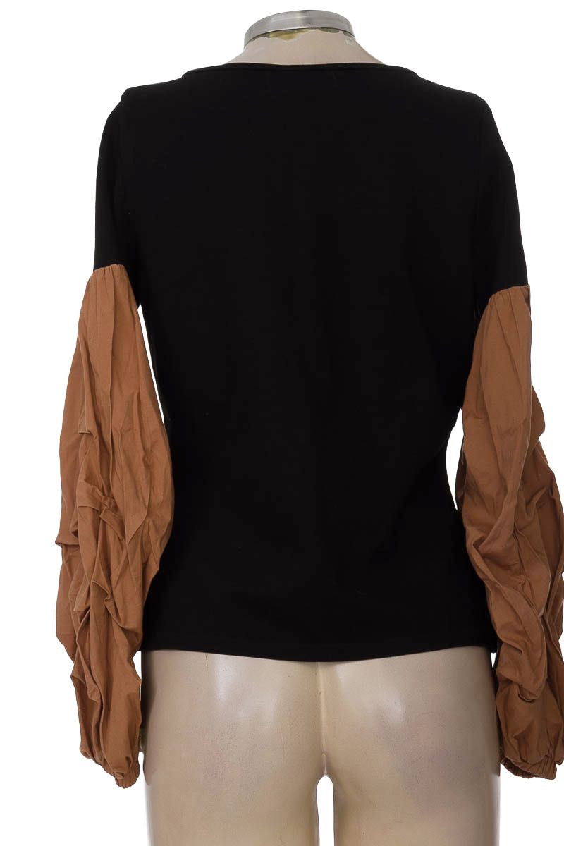 Blusa color Negro - Sandra Botero