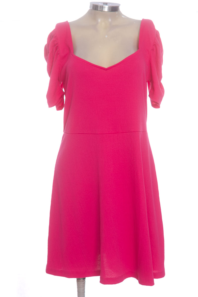 Vestido / Enterizo color Fucsia - Divided by H&M