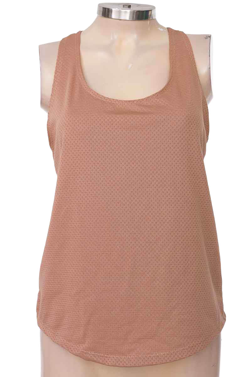 Ropa Deportiva / Salida de Baño color Café - Hilo Rojo