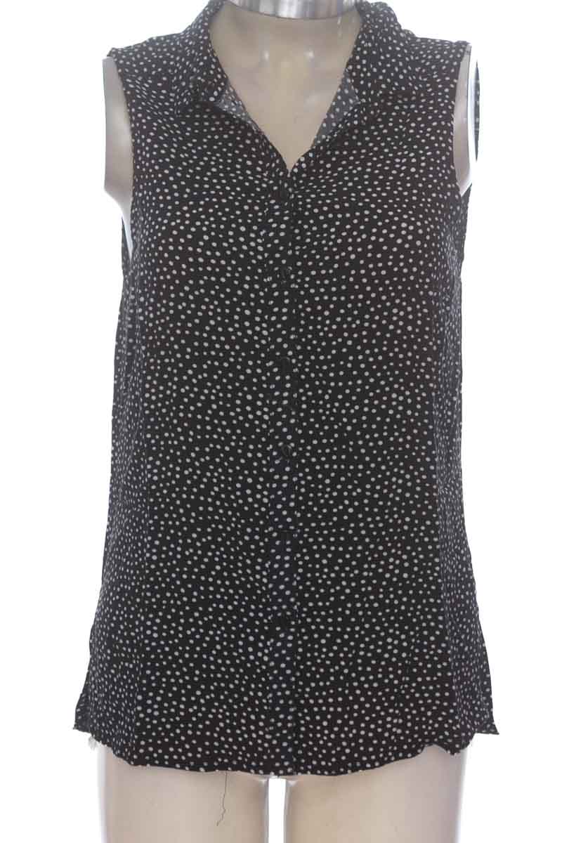 Top / Camiseta color Negro - University Club