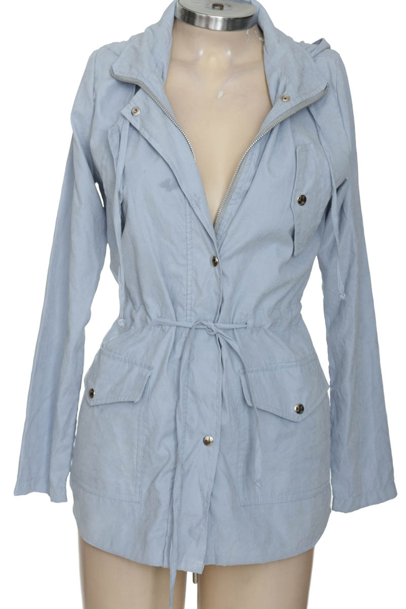 Chaqueta / Abrigo color Azul - Closeando