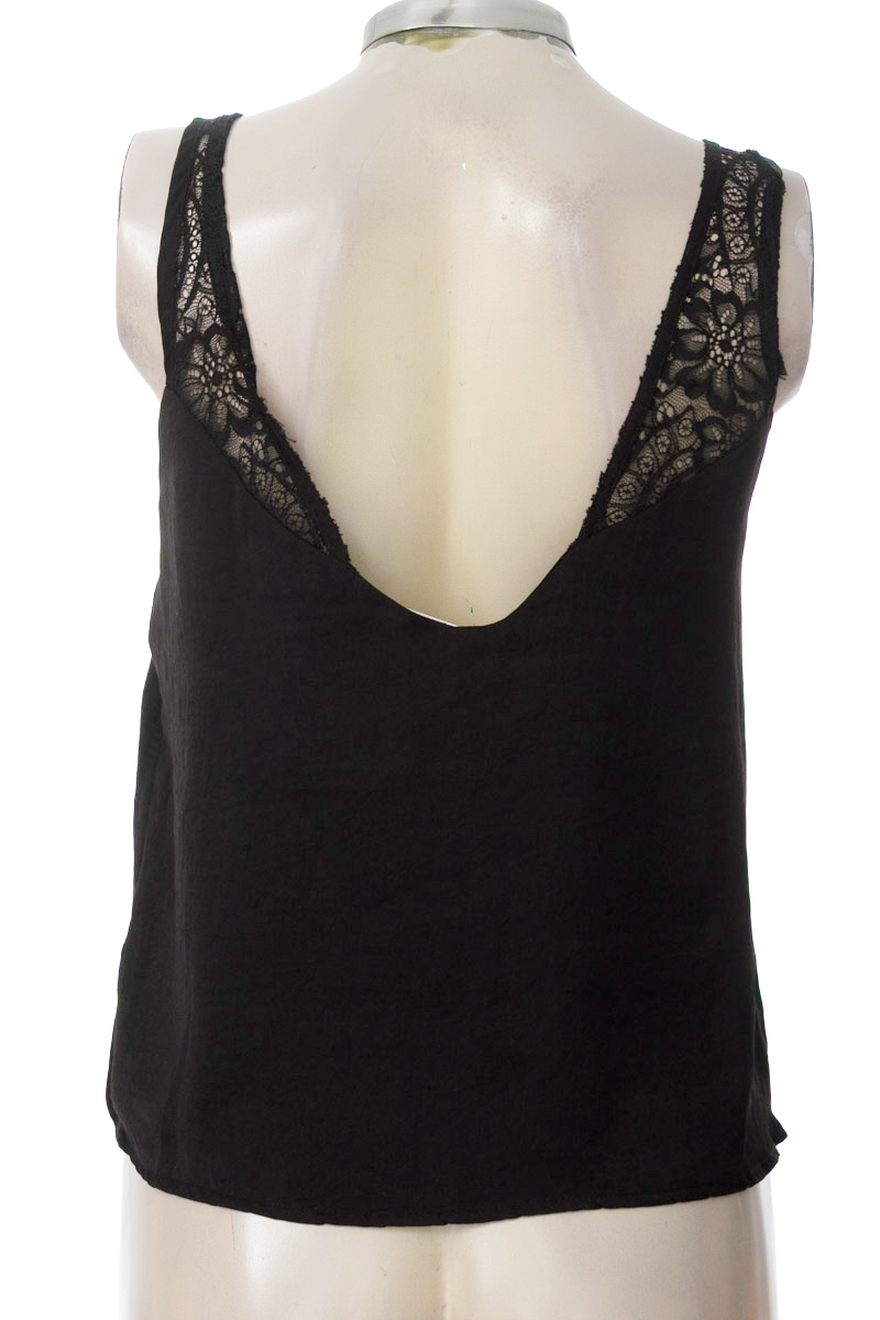 Blusa color Negro - Studio F
