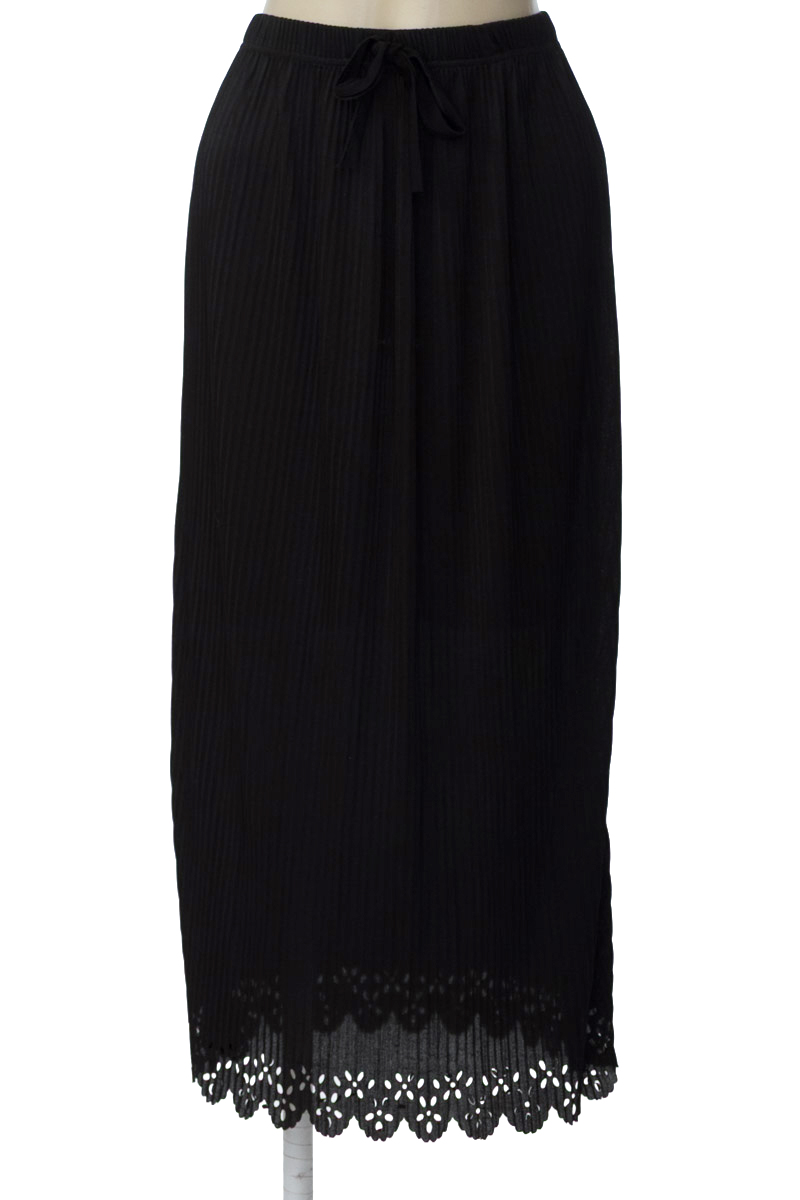 Falda color Negro - M&L Fashion