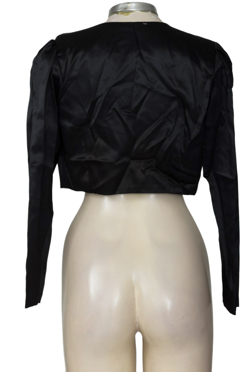 Blusa color Negro - Closeando