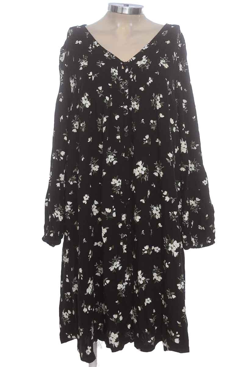 Vestido / Enterizo color Negro - Old Navy