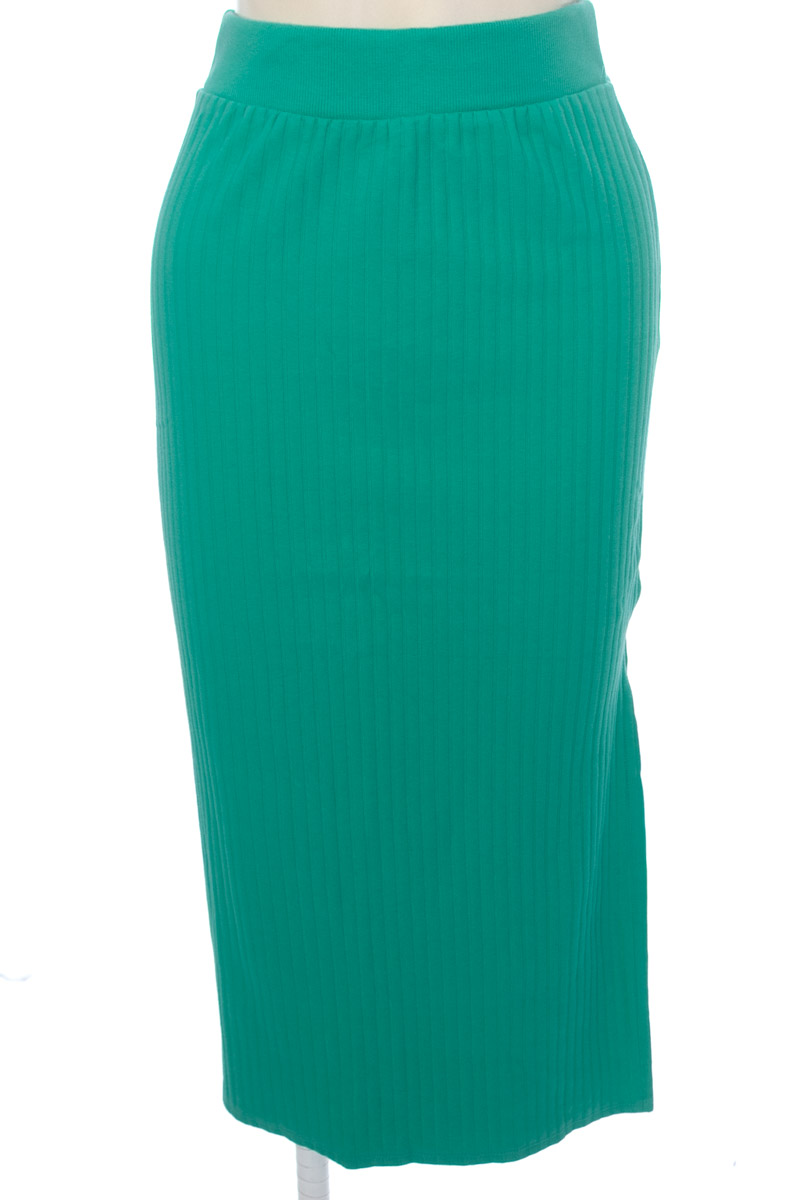 Falda color Aguamarina - Gef