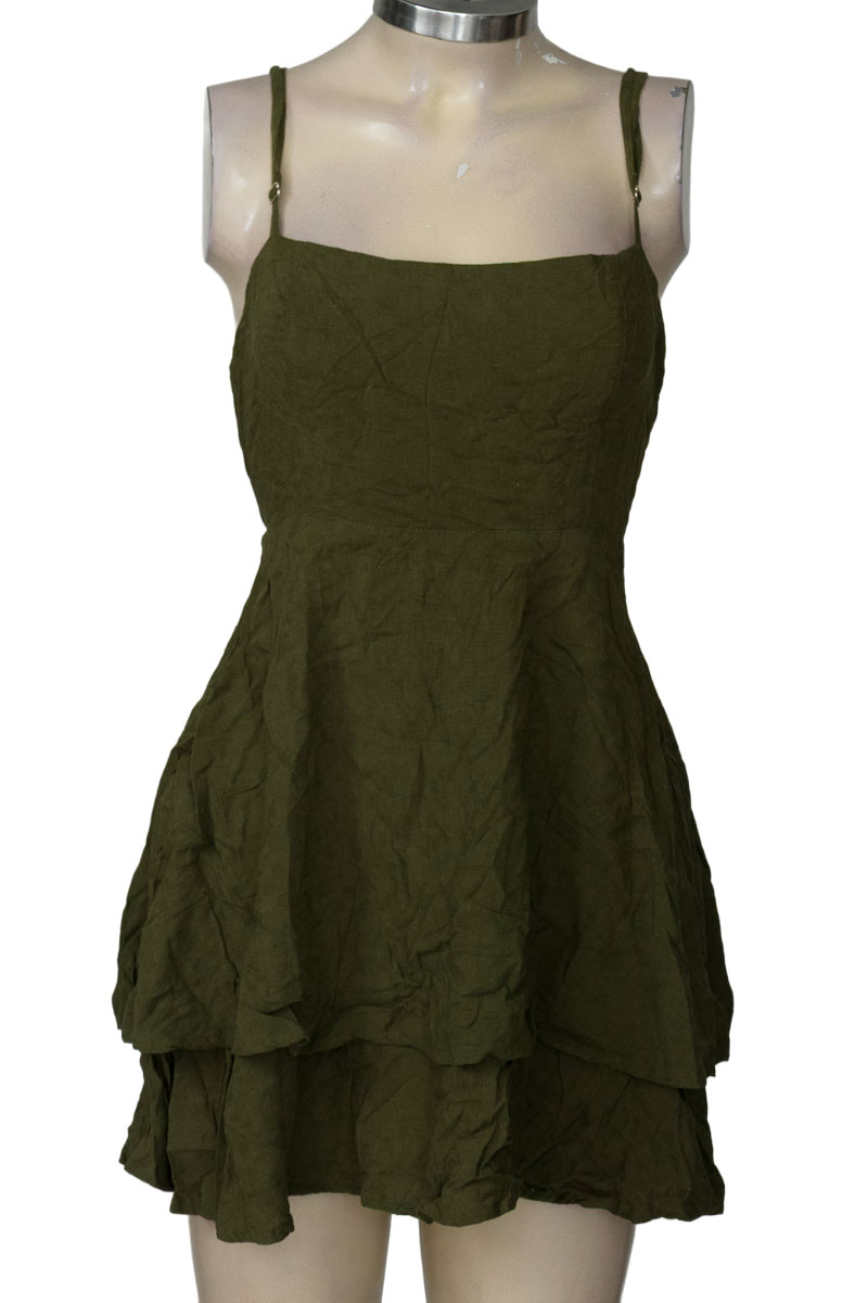 Vestido / Enterizo color Verde - Boral