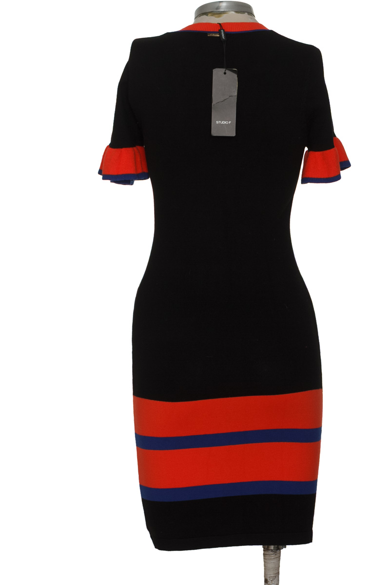 Vestido / Enterizo color Negro - Studio F
